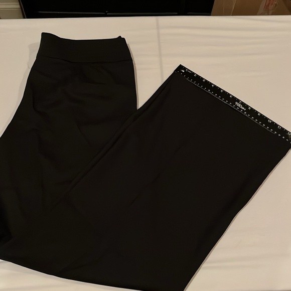 Trina Turk Pants - TRINA TURK size 12 black high waist flat front wide leg side zip dress pants